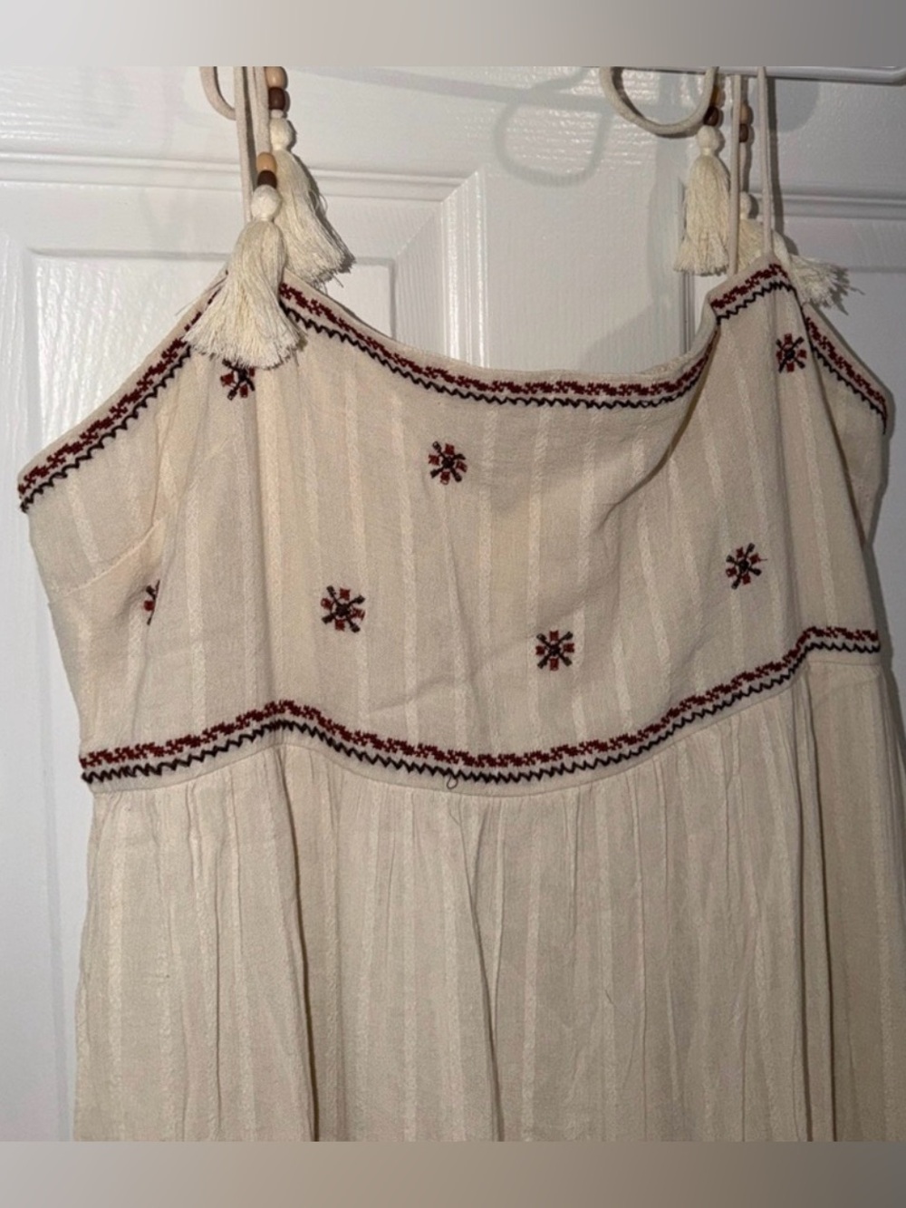 American Eagle Boho Sleeveless Maxi Dress with Embroidery Size Large - Picture 7 of 10